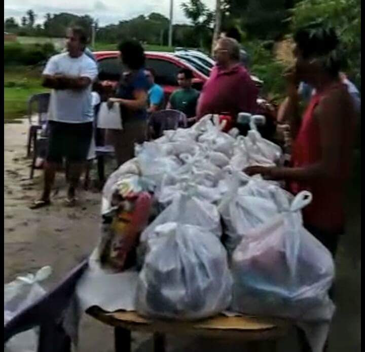 Mobilização para entrega de alimentos em 2017